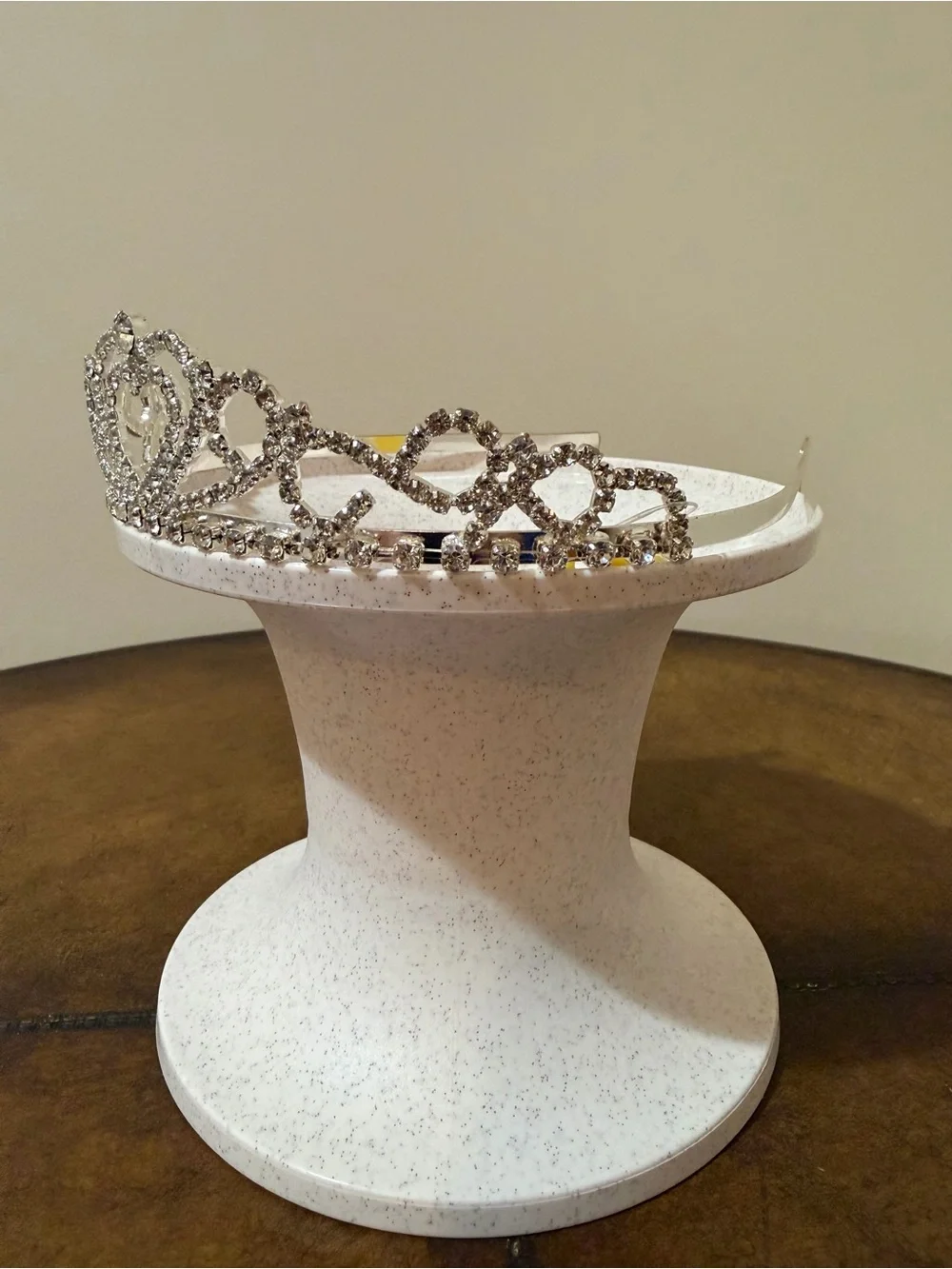 NEW WITH TAGS AUTHENTIC ARRIBAS DISNEY PRINCESS WEDDING PARTY TIARA WITH COMBS 👑